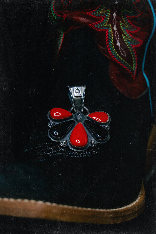 The Y’ALLT Pendant