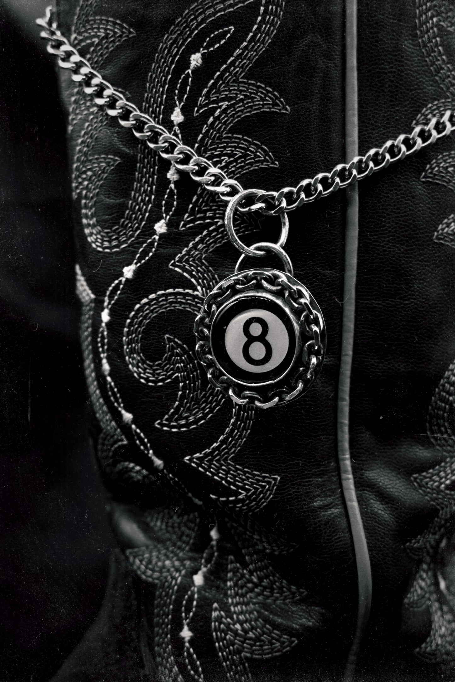 The Heavy Eight Pendant